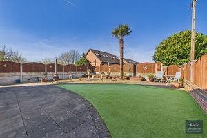 Photo 31- click for photo gallery